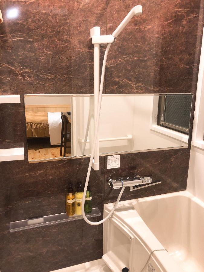 Business Hotel Crescent Токио Экстерьер фото
